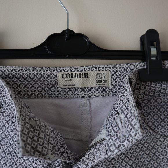 Cotton On Shorts - Picture 4 of 5